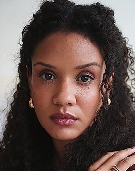 Heslaine Vieira as Dandara