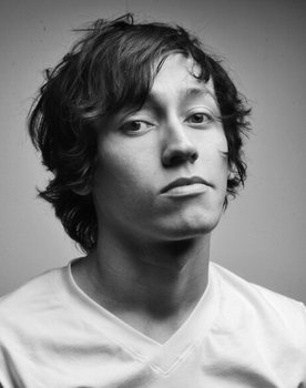 Hoze Meléndez as Juan