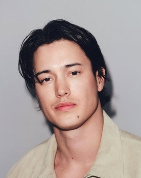 Derek Luh as Jordan Li
