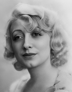 Suzy Prim as Grace Ritter