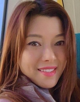 Canny Leung as 林美琪