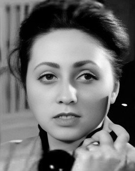 Elena Sokovnina as работница магазина автомобилей