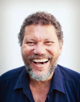 Kenneth Herdigein as Geoffrey