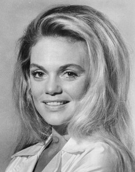 Dyan Cannon as Gloria