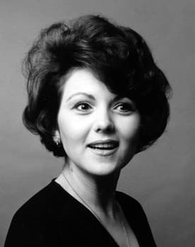 Brenda Vaccaro as Cecile