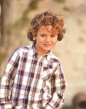 Doruk Özermanoğlu as Ayaz Kaymaz