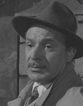 Alfonso Godá as Pepe