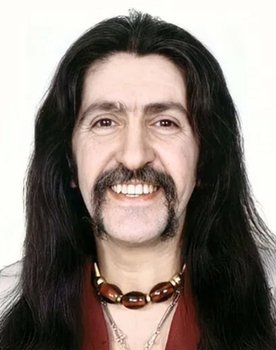 Barış Manço as Mahir