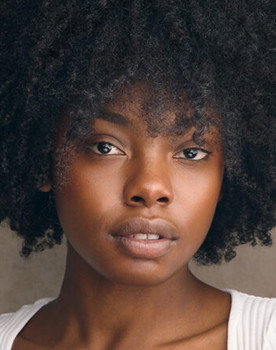 Jewelle Hutchinson