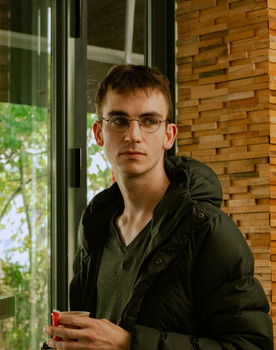 Florian Saramon as TOM