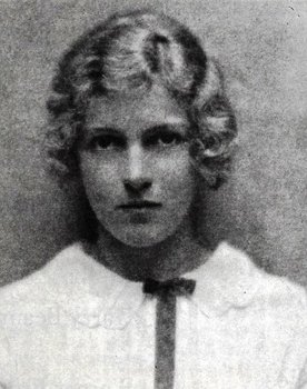 Dorothy Farnum