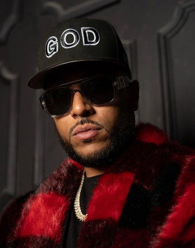 Matty Tosca as Devin Washington / Remy