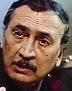 Givi Jajanidze as Gudarz