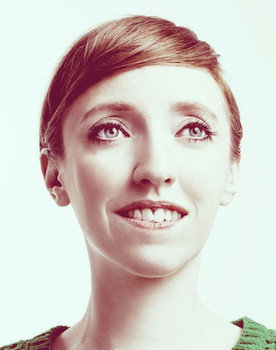 Gemma Arrowsmith as Ruth Lyons