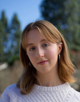 Wednesday Peck as Daughter