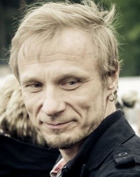 Ismo Alanko as Self