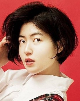 Shim Eun-kyung as Kim Jun-hee