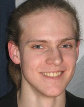 Ángel Mar as Rodrigo Ricardi