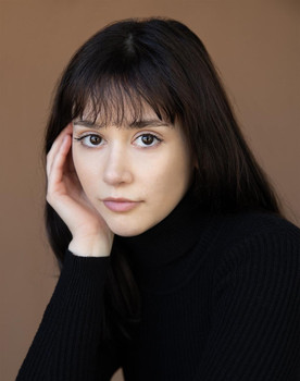 Rute Moreira as Leonor