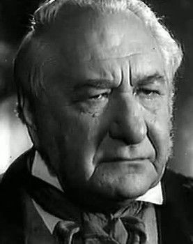 Pyotr Starkovsky as Doctor