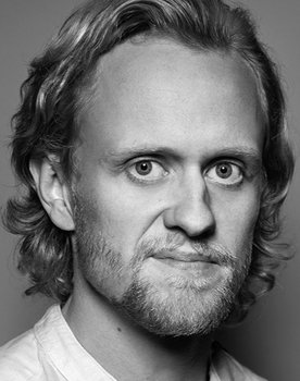 Morten Brovn Jørgensen as Jes