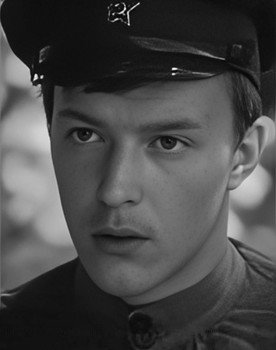 Sergey Savvin as Александр Суворов - пограничник