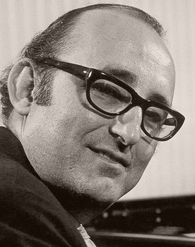 Friedrich Gulda as Self - Pianist & Conductor