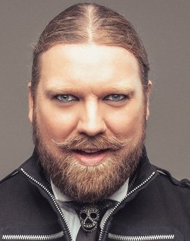 Rickard Söderberg as Daddy Ghost (voice)