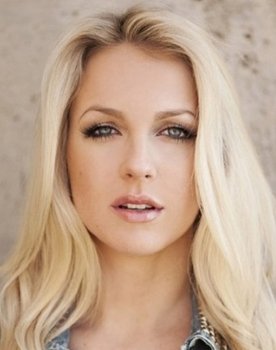 Christine Bently as Jamie