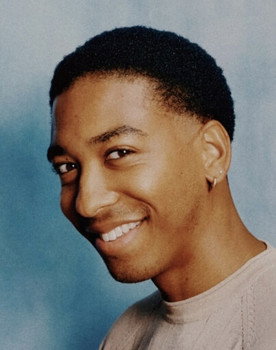 Jonathan Feltre as Mady