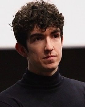 Adrià Guxens as André