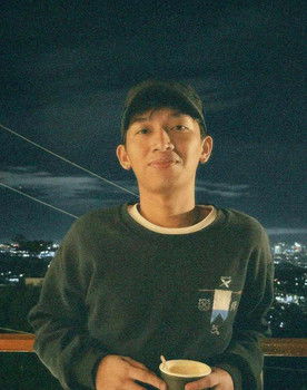 Khert Gabayeron as Tonyo