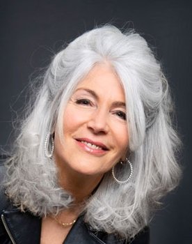 Linda Jo Rizzo as Self
