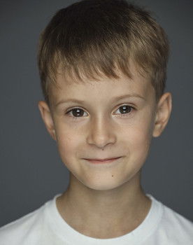 Daniil Kichko as Детдомовец