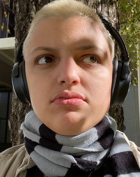 Viper Malcomess as Randy