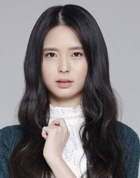 Kim So Yun as Chae Young-shin (teen)
