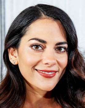Inbar Lavi as Jenna Jeffries