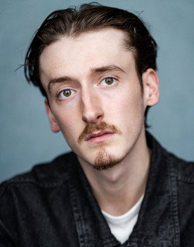 Bedwyr Bowen as Harry