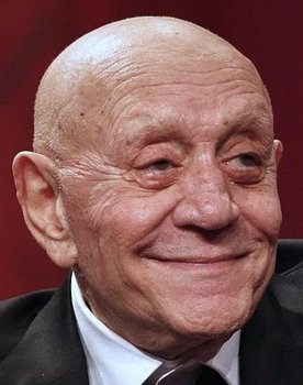 Jerry Tarkanian as Sid Feder