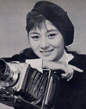 Masako Izumi as 