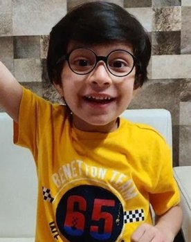 Shaunak Duggal as Mannu