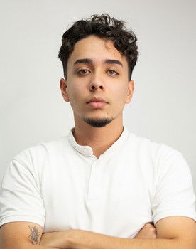 justin ledos as Adriano