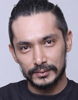 Abimana Aryasatya as Sukmo Wiyogo