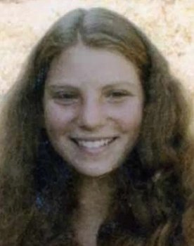 Marta Kober as Sandra