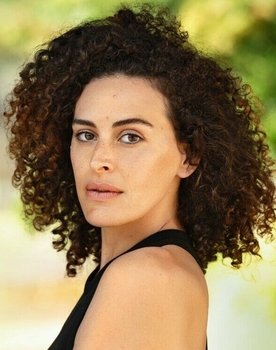 Mikkie-Dene Le Roux as Woman