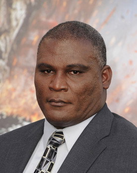 Gregory D. Gadson as Lieutenant Colonel Mick Canales