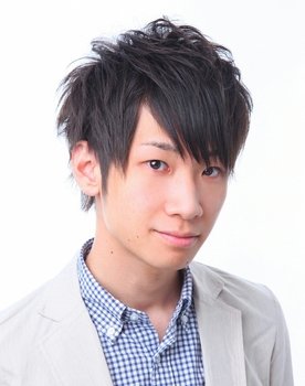 Reo Tsuchida as Akimitsu Mochizuki (voice)