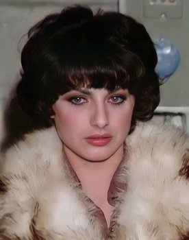 Ada Pometti as Massimo's Friend