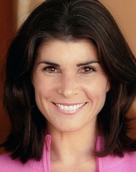 Dina Platias as Bergita