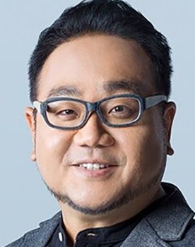 Kawano Shinya as Moroshima Sumihiko